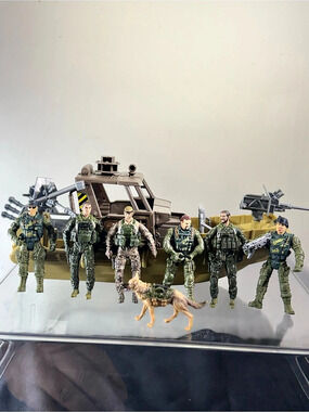 Chap Mei Military Patrol Boat Action Figure Set